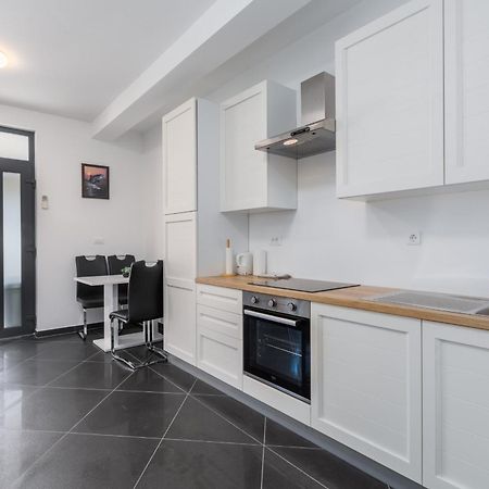 PUY Apartments Adriana חדר תמונה