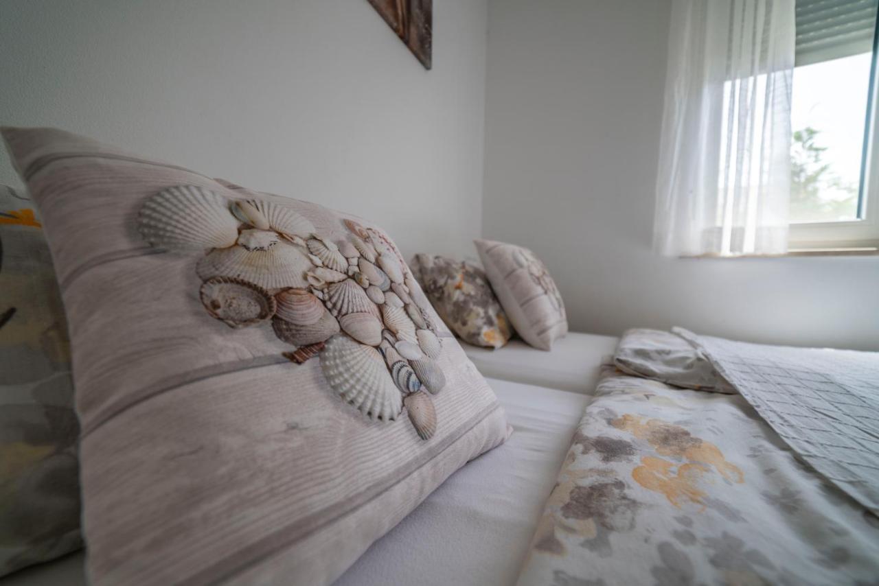 PUY Apartments Adriana מראה חיצוני תמונה
