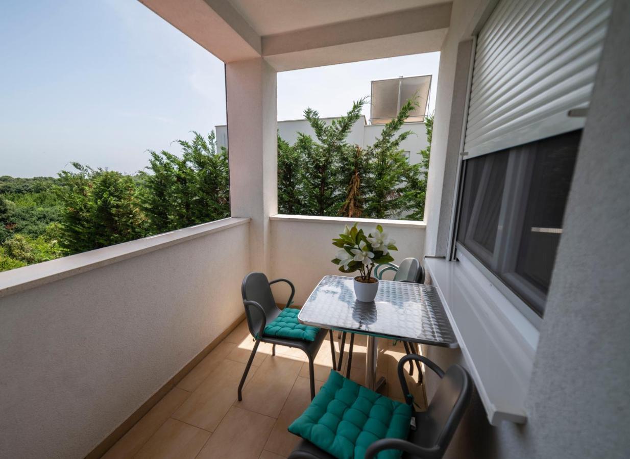 PUY Apartments Adriana מראה חיצוני תמונה
